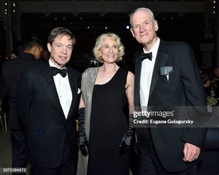 Discoveries About Nicolas Berggruen's Wife