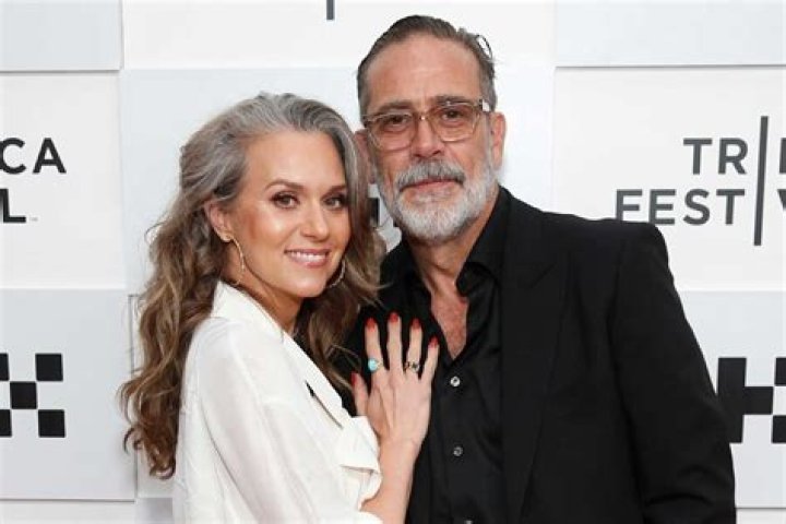 Jeffrey Dean Morgan's Wife's Net Worth Unveiled