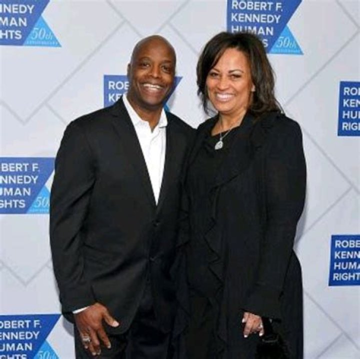 Jewell Fenner: Everything About Darrell Green's Wife