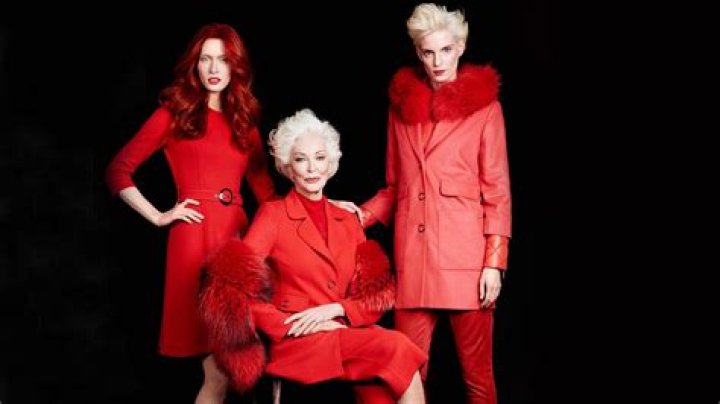 Laura Miles: Where is Carmen Dell'Orefice's daughter now?