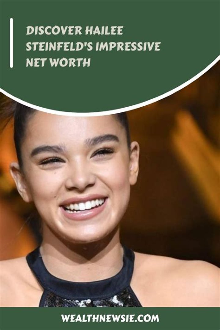 Unveiling The Impressive Net Worth Of Hollywood Star Carolyn Moore