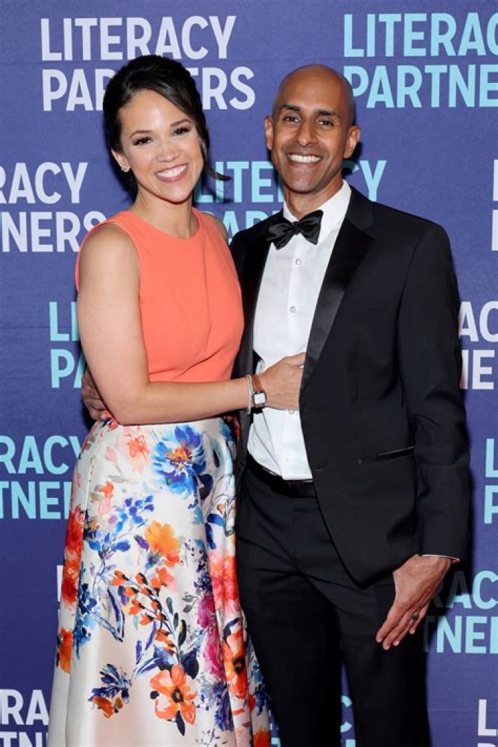Who Is Laura Jarrett's Father?